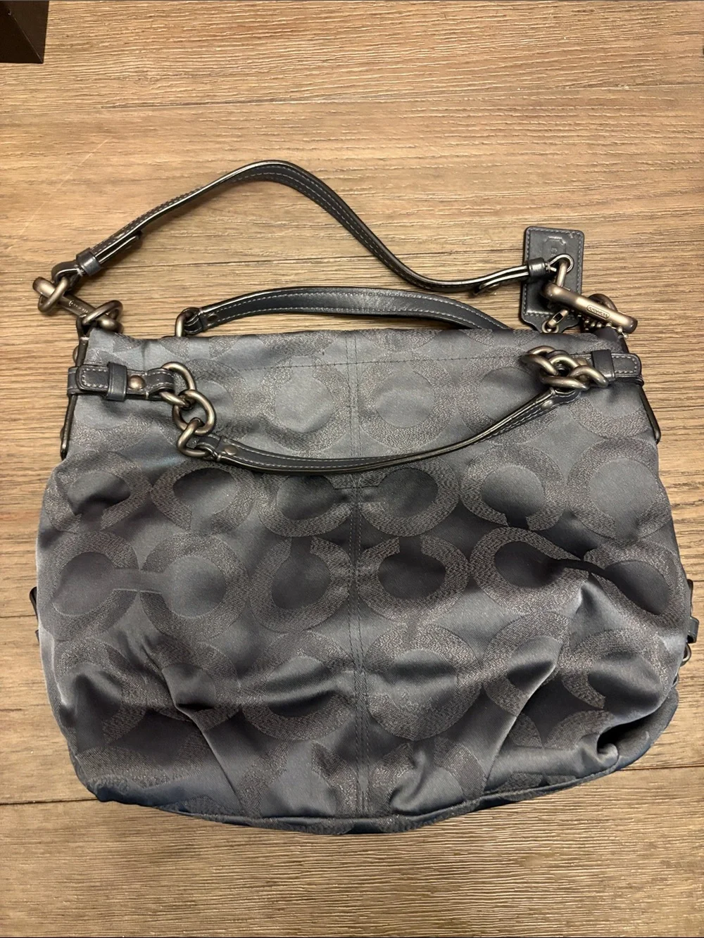 Coach Black Signature Jacquard Shoulder Bag with Chain Accents - Picture 1 of 9